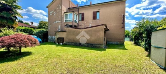 8-salle Maison à Calco, Italy No. 88899 3