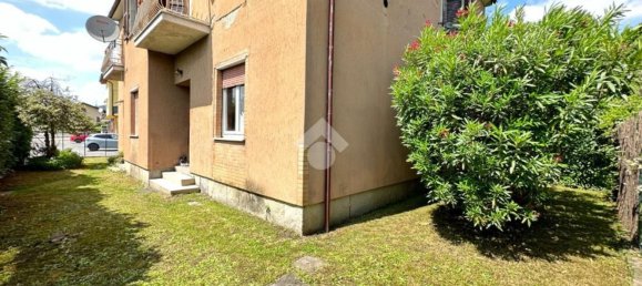 8-salle Maison à Calco, Italy No. 88899 6