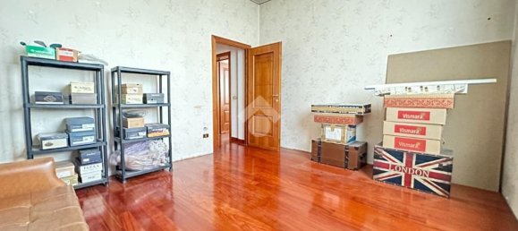 8-salle Maison à Calco, Italy No. 88899 24