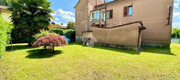 8-salle Maison à Calco, Italy No. 88899 5