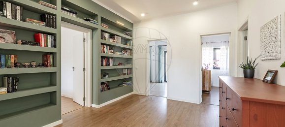 4 غرف نوم منزل في Pinhal Novo, Portugal رقم 16516 27