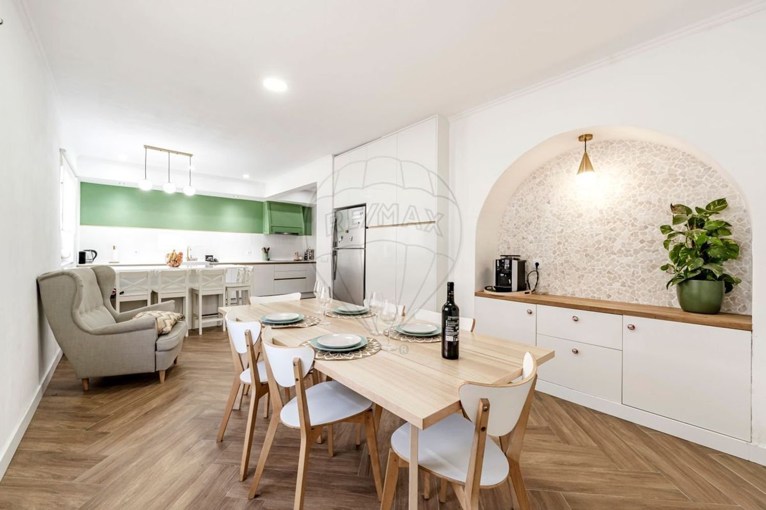 4 غرف نوم منزل في Pinhal Novo, Portugal رقم 16516