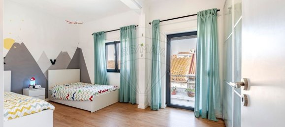 4 غرف نوم منزل في Pinhal Novo, Portugal رقم 16516 38