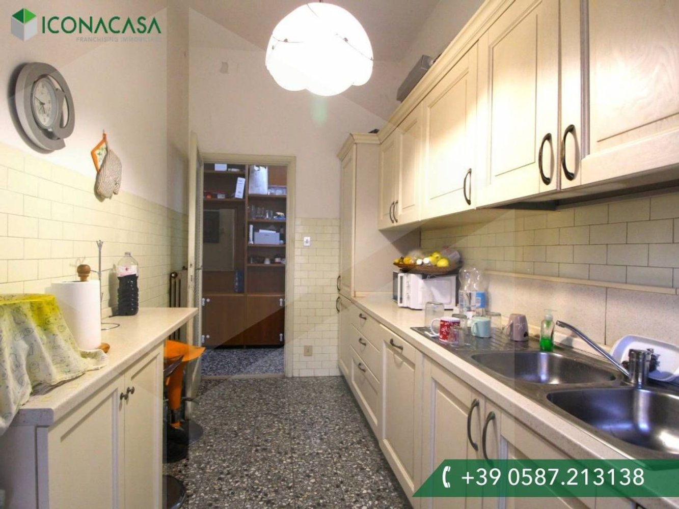 4 rooms Apartment in Pontedera, Italy No. 20070