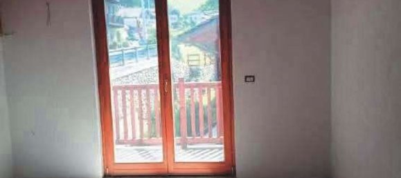 Apartamento de 4 habitaciónes en Quart, Italy No. 300106 10