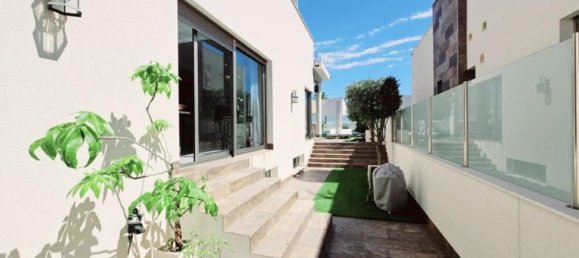 5 غرف نوم فيلا في Alicante, Spain رقم 190446 28