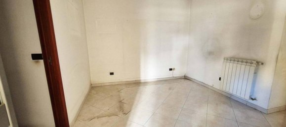 2 rooms Apartment in Bari, Italy No. 35100 7