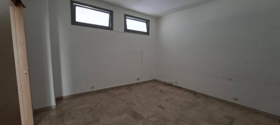 3 bedrooms Apartment in Taranto, Italy No. 268533 11
