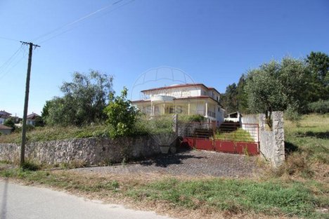 Casa T4 em Pombal, Portugal N.º 19688