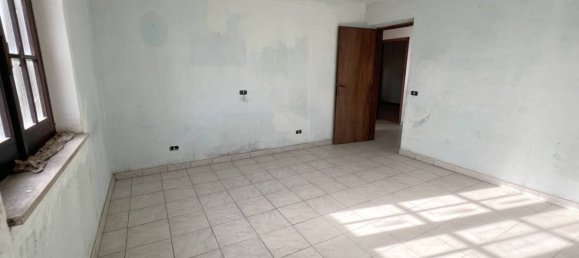 4 Schlafzimmer Haus in Atina, Italy, Nr. 137855 22
