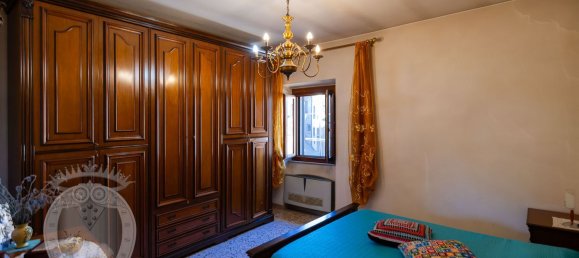 5-salle Appartement à Cortona, Italy No. 87622 13