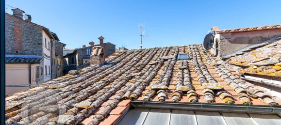 5-salle Appartement à Cortona, Italy No. 87622 17