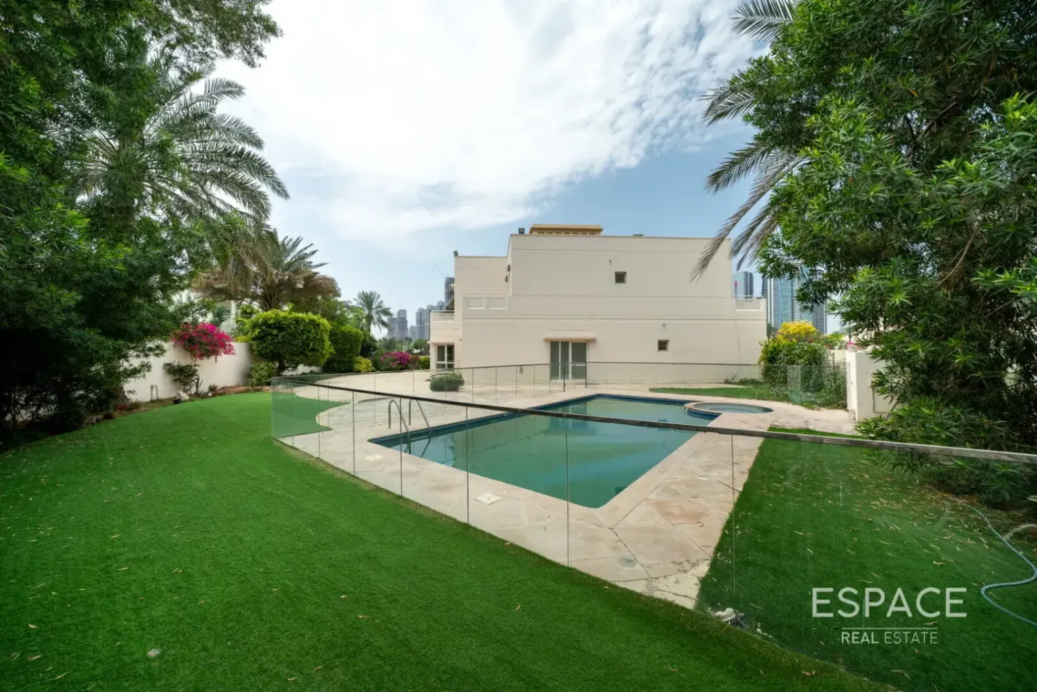 6 Schlafzimmer Villa in Meadows, UAE, Nr. 209709