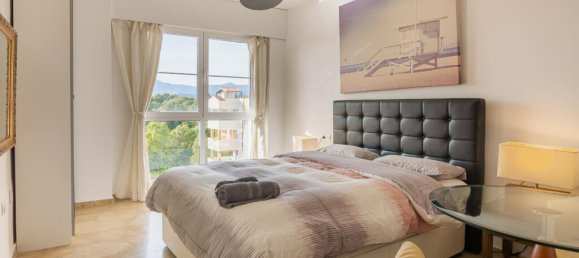 2 chambres Appartement à Estepona, Spain No. 185071 4