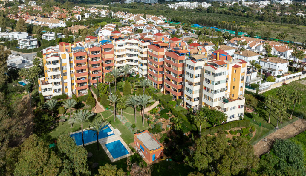 2 chambres Appartement à Estepona, Spain No. 185071