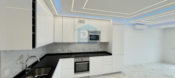 2 bedrooms Apartment in Quarteira, Portugal No. 97564 10