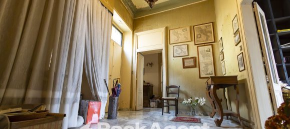 6-Zimmer Wohnung in Catanzaro, Italy, Nr. 93101 6