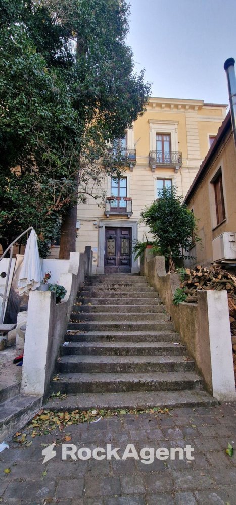 6-Zimmer Wohnung in Catanzaro, Italy, Nr. 93101