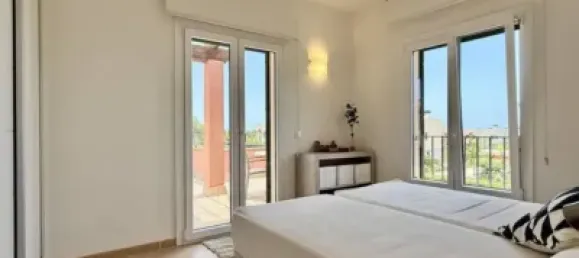 2 bedrooms Penthouse in Campos, Spain No. 173899 8