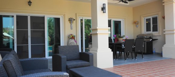 4 bedrooms Villa in Sam Roi Yot, Thailand No. 5010 7