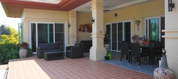 4 bedrooms Villa in Sam Roi Yot, Thailand No. 5010 12