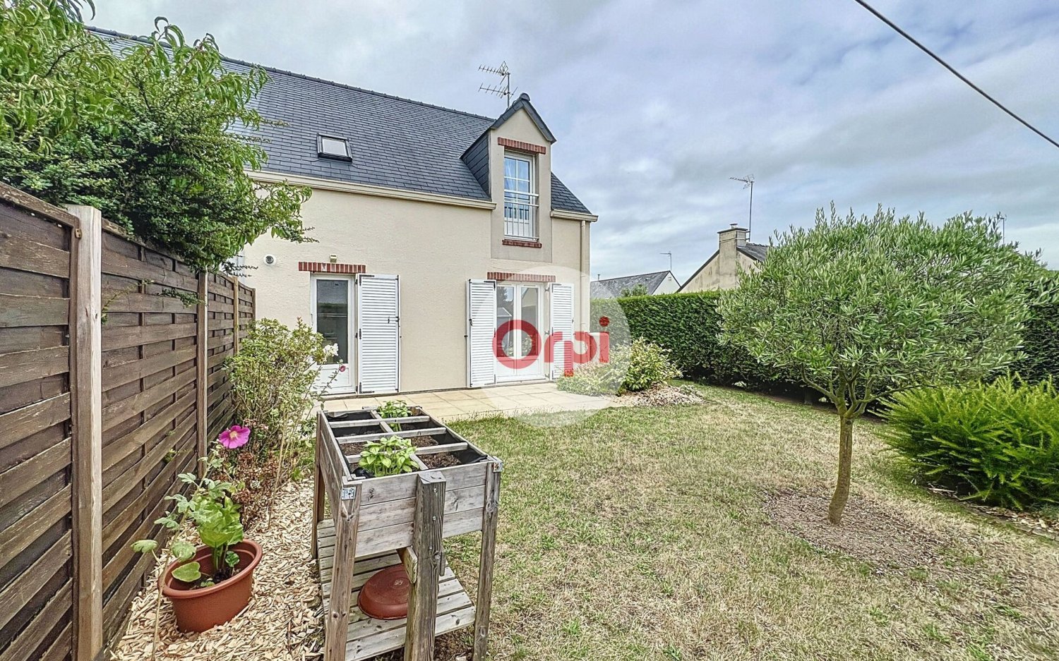 4 rooms House in Morbihan, France No. 297364