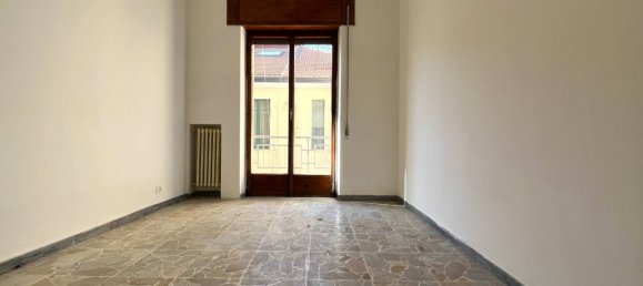 Apartamento de 3 dormitorios en Catanzaro, Italy No. 210989 8