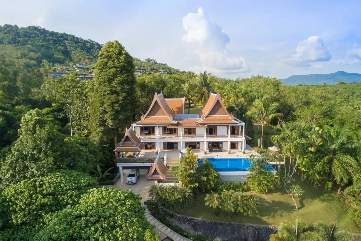 4 bedrooms House for sale in Layan Beach, Phuket, Southern Thailand, Thailand № 80392