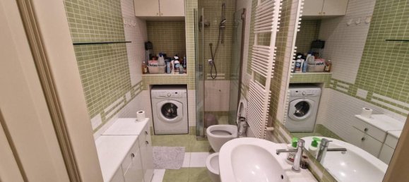 4 rooms Apartment in Mantua, Italy No. 242024 16
