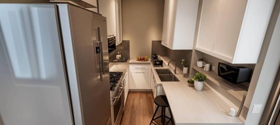 4 rooms Apartment in Mantua, Italy No. 242024 10