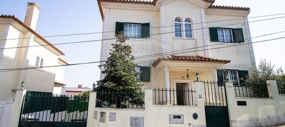 Casa de 4 dormitorios en Odivelas, Portugal No. 164113 48