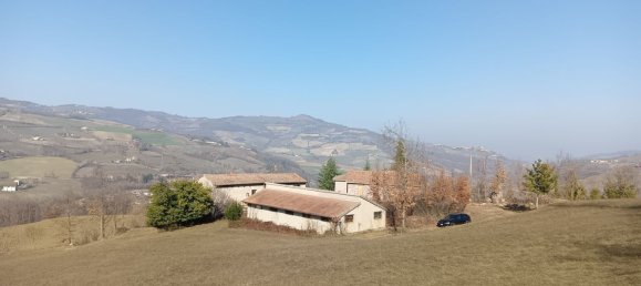 10 bedrooms House in Alta Val Tidone, Italy No. 85381 12