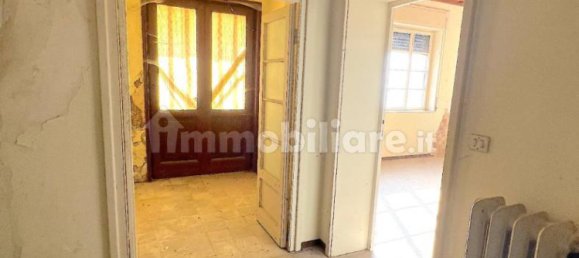 10 bedrooms Villa in Brunate, Italy No. 65722 23