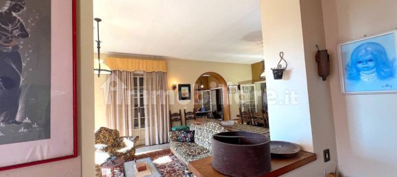 10 bedrooms Villa in Brunate, Italy No. 65722 6