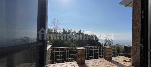 10 bedrooms Villa in Brunate, Italy No. 65722 10