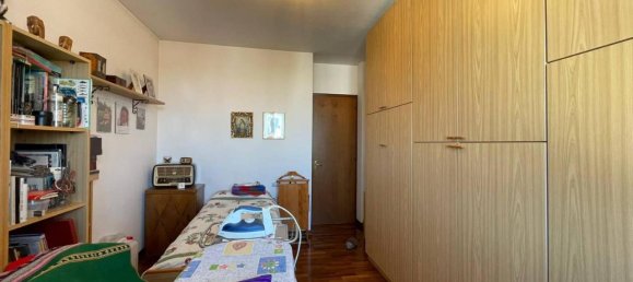 Квартира с 3 комнатами в Лоди, Италия № 26764 18