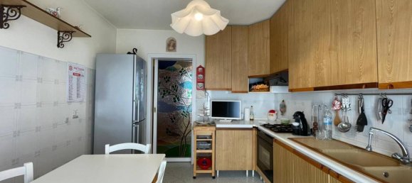 Квартира с 3 комнатами в Лоди, Италия № 26764 11