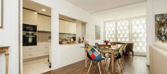 3 bedrooms Apartment in Lisbon, Portugal No. 10999 3