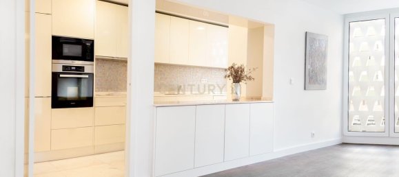 3 bedrooms Apartment in Lisbon, Portugal No. 10999 23