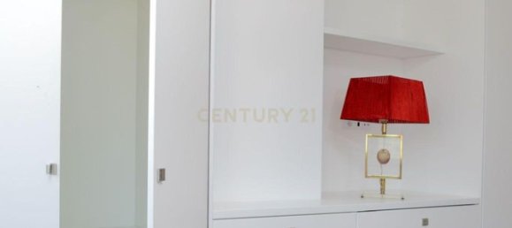 3 bedrooms Apartment in Lisbon, Portugal No. 10999 37