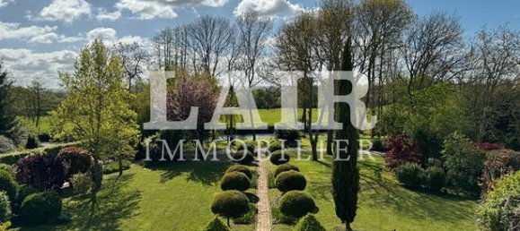 6 bedrooms House in Alencon, France No. 363703 13