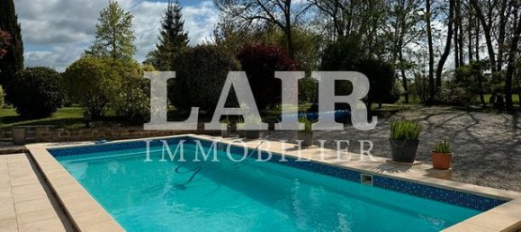 6 bedrooms House in Alencon, France No. 363703 18