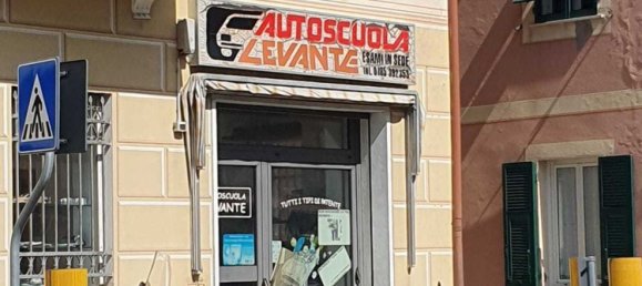 Propiedad comercial en Casarza Ligure, Italy 60 m² No. 104764 2