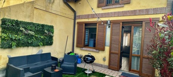 Дуплекс с 2 спальнями в Таино, Италия № 365563 5