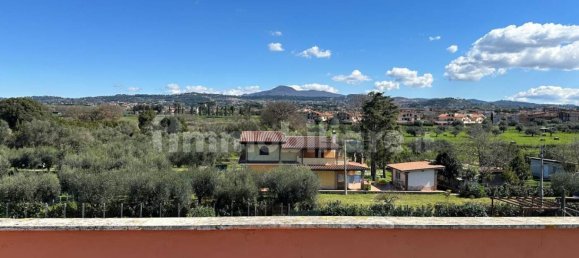 2 Schlafzimmer Wohnung in Albano Laziale, Italy, Nr. 60839 8