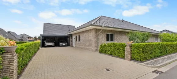 2 bedrooms Townhouse in Leer, Germany No. 338642 2