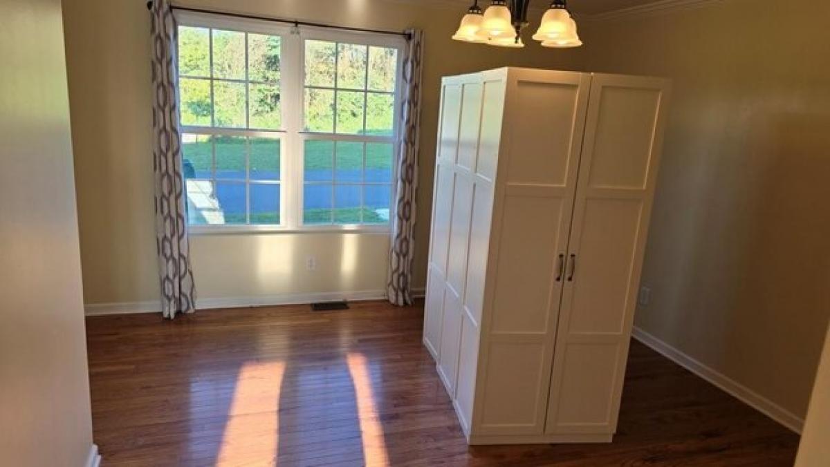 3 bedrooms House in Bristol, USA No. 385636