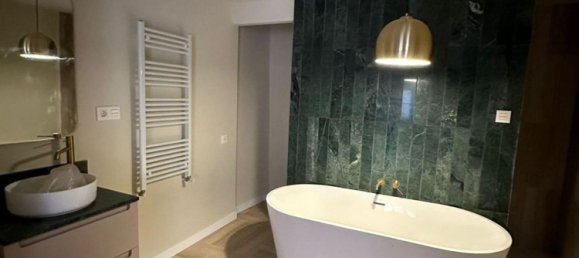 Apartamento T3 em Ciutat Vella, Spain N.º 122491 13