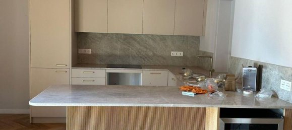Apartamento T3 em Ciutat Vella, Spain N.º 122491 6
