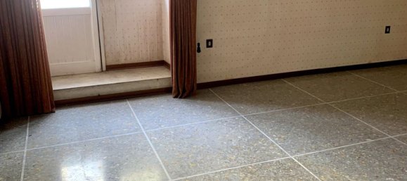 4 rooms Apartment in Frosinone, Italy No. 255485 8